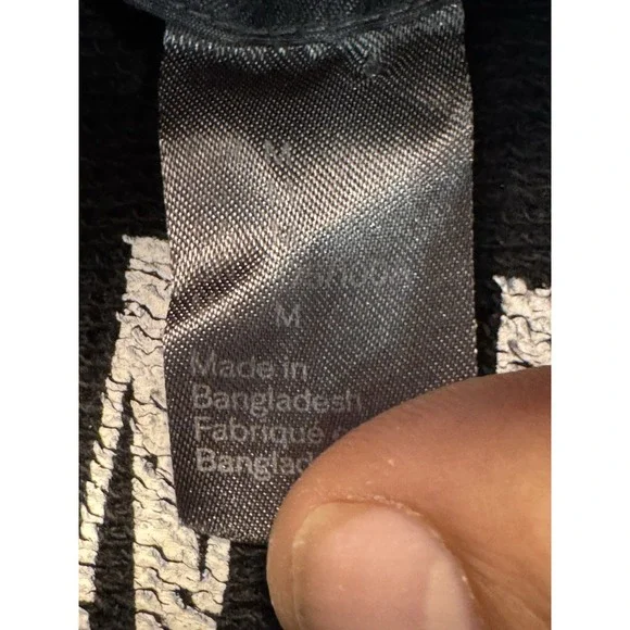 Guns N Roses Hoodie Used Black Sz: Med H&M, Slash, Axle‎ Rose, Supreme style - Picture 11 of 16